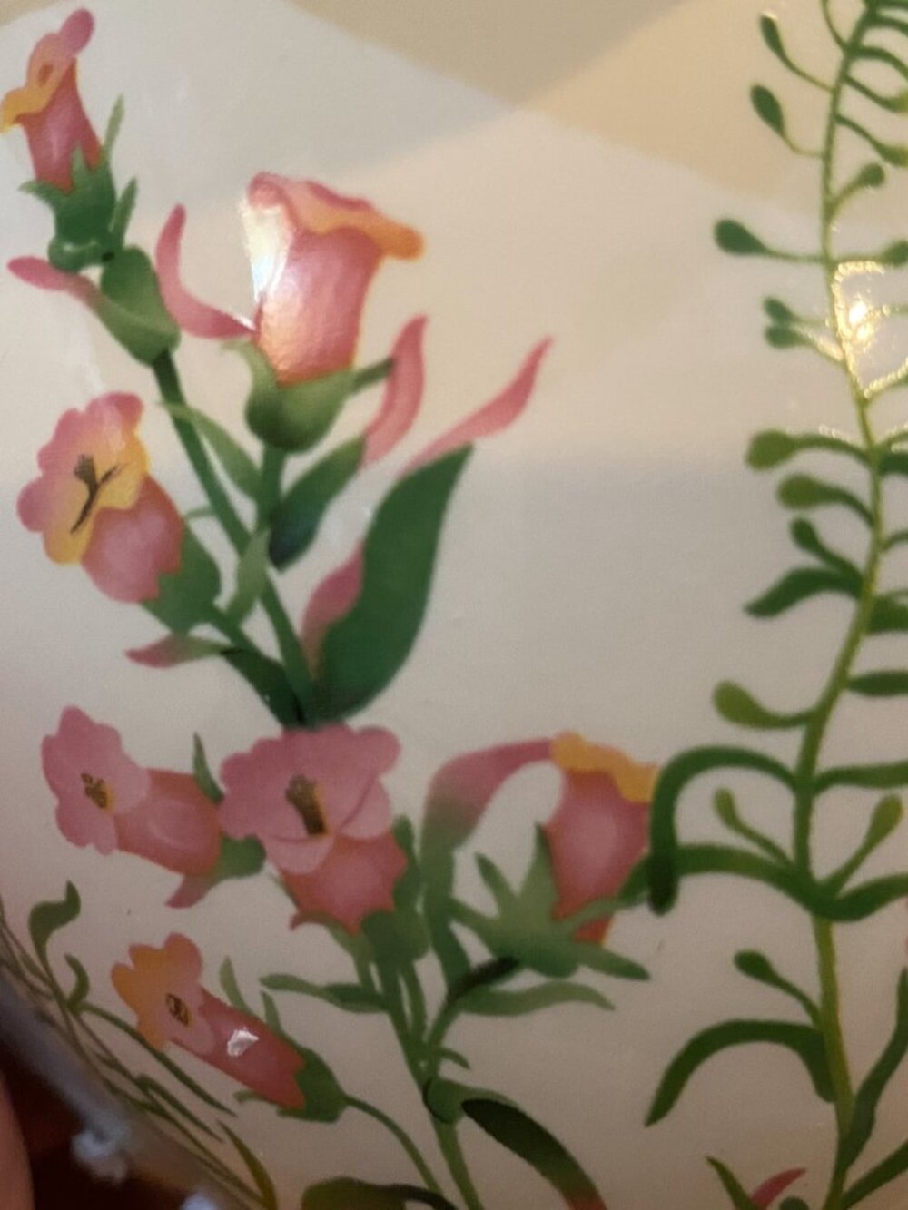 Green floral teacup with lid-NEW! - Picture 2 of 13